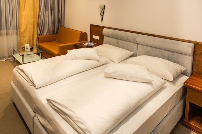 Imagen de la habitación del Hotel Victoria Kaprun. Foto 11