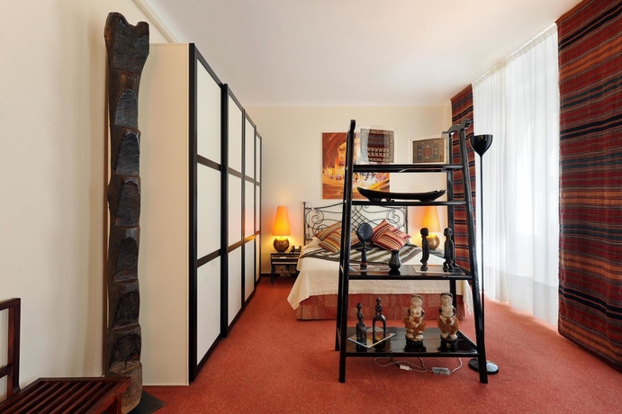 Imagen de la habitación del Hotel Victoria, LAUSANA. Foto 3