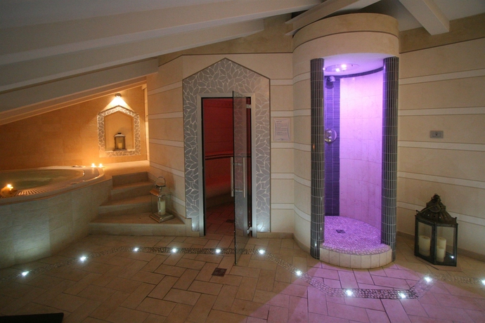 Imagen de la piscina del Hotel Victoria Letterario. Foto 16