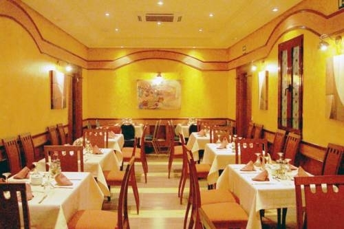 Imagen general del Hotel Victoria, Linares. Foto 10