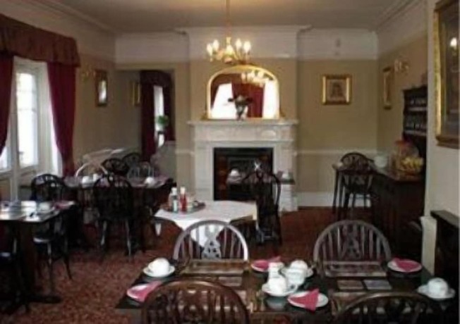 Imagen del bar/restaurante del Hotel Victoria Lodge, Salisbury. Foto 3