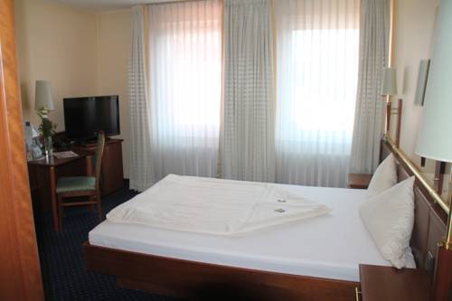 Imagen de la habitación del Hotel Victoria, Minden. Foto 3