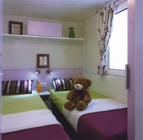 Imagen de la habitación del Hotel Victoria Mobilehome San Marino Resort. Foto 5
