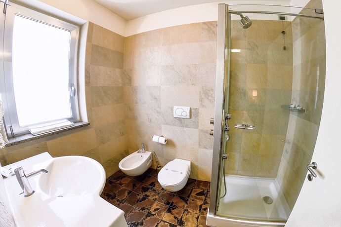 Imagen de la habitación del Hotel Victoria, PESCARA. Foto 10