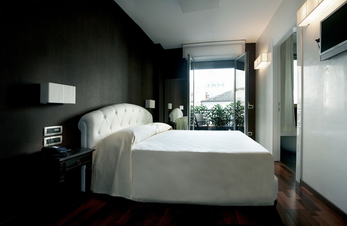 Imagen de la habitación del Hotel Victoria, PESCARA. Foto 11