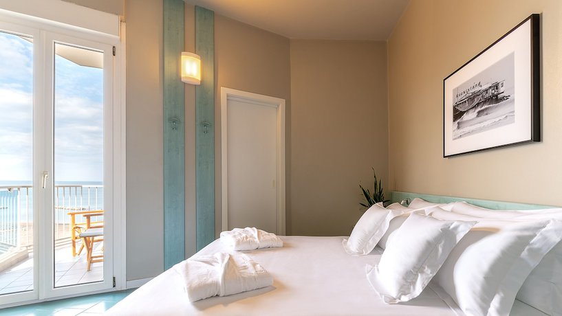 Imagen de la habitación del Hotel Victoria Palace, Cattolica. Foto 10