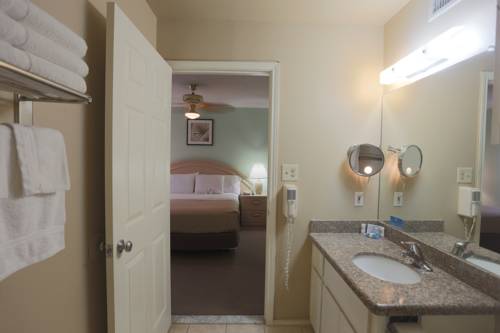 Imagen de la habitación del Hotel Victoria Palms Inn And Suites. Foto 4