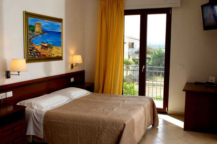 Imagen de la habitación del Hotel Victoria, Pantanagianni. Foto 12