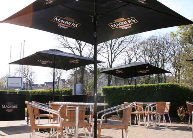 Imagen del bar/restaurante del Hotel Victoria Park House. Foto 2