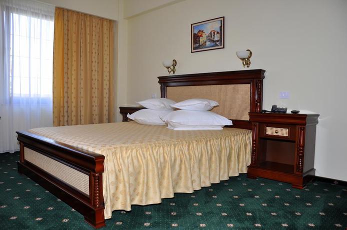 Imagen de la habitación del Hotel Victoria, Pitesti. Foto 4