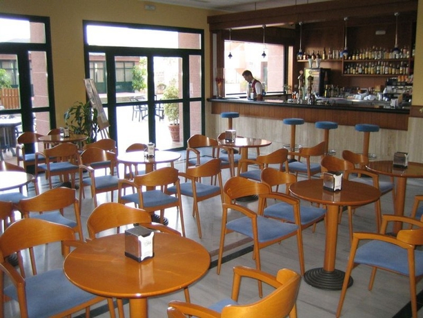 Imagen del bar/restaurante del Hotel Victoria Playa. Foto 3