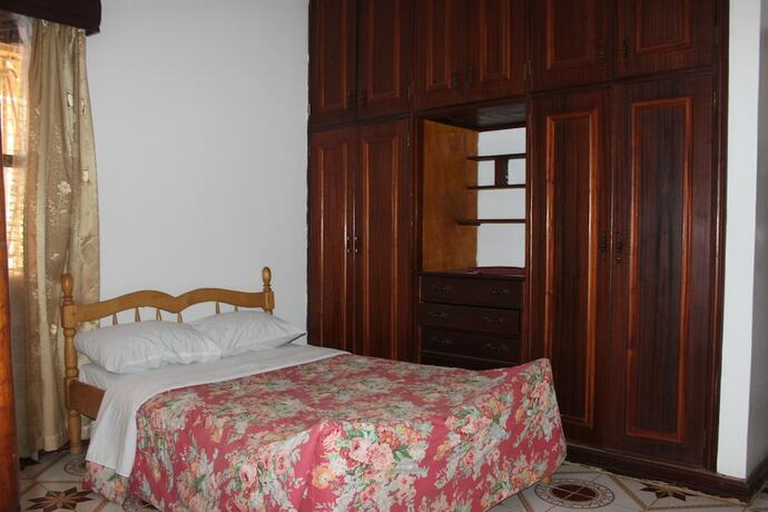 Imagen de la habitación del Hotel Victoria Region Motel. Foto 19