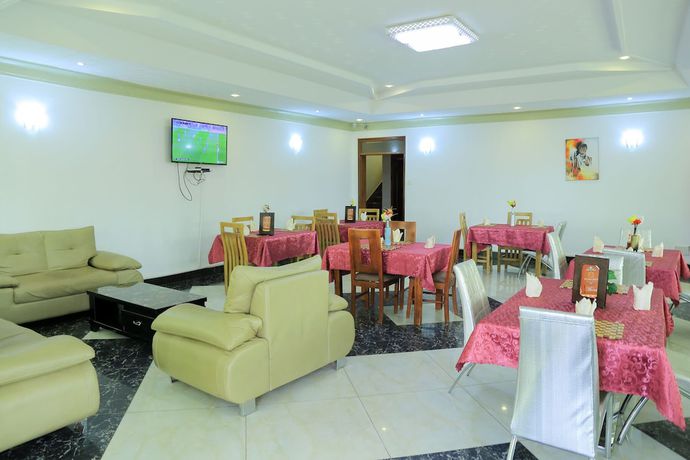 Imagen de los interiores del Hotel Victoria Royal Beach. Foto 17