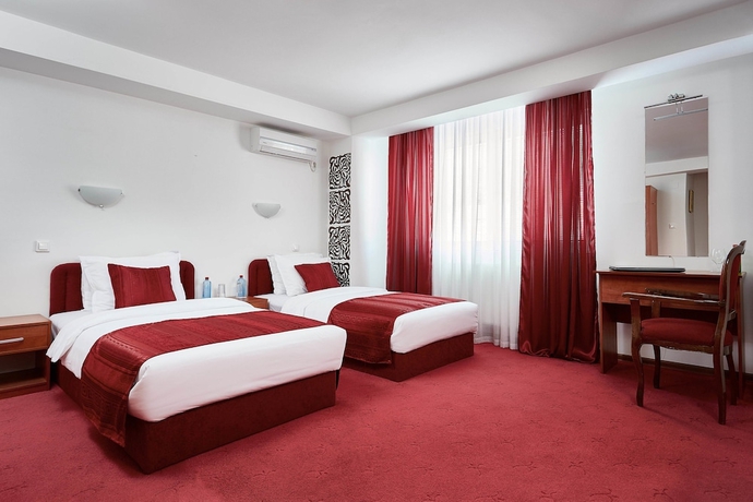 Imagen de la habitación del Hotel Victoria, SKOPJE. Foto 2