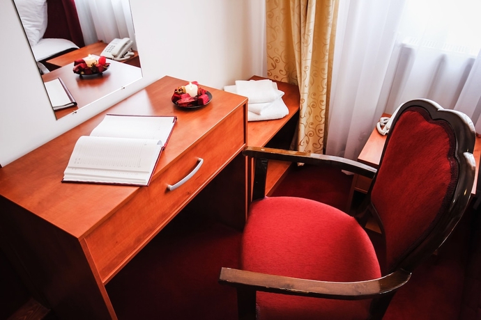 Imagen de la habitación del Hotel Victoria, SKOPJE. Foto 5