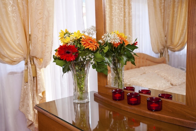 Imagen de la habitación del Hotel Victoria, SKOPJE. Foto 12