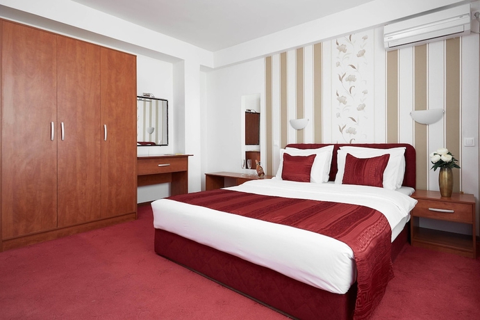 Imagen de la habitación del Hotel Victoria, SKOPJE. Foto 15