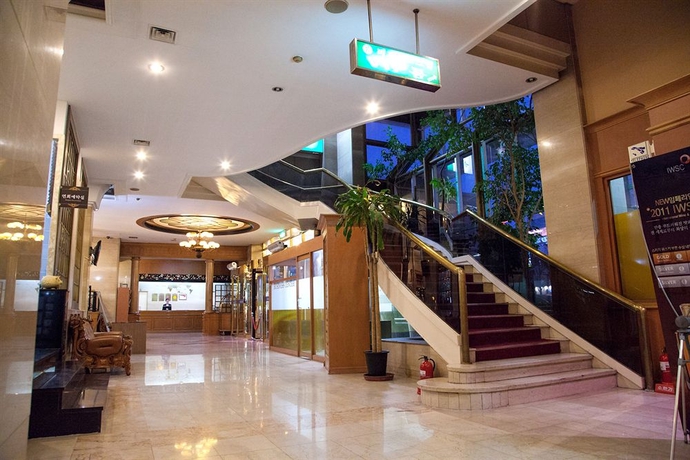 Imagen de los interiores del Hotel Victoria, Seul. Foto 16