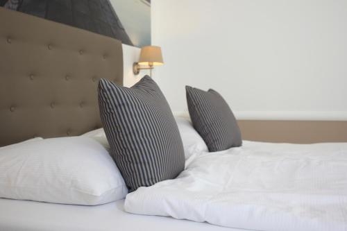 Imagen de la habitación del Hotel Victoria Suites. Foto 6