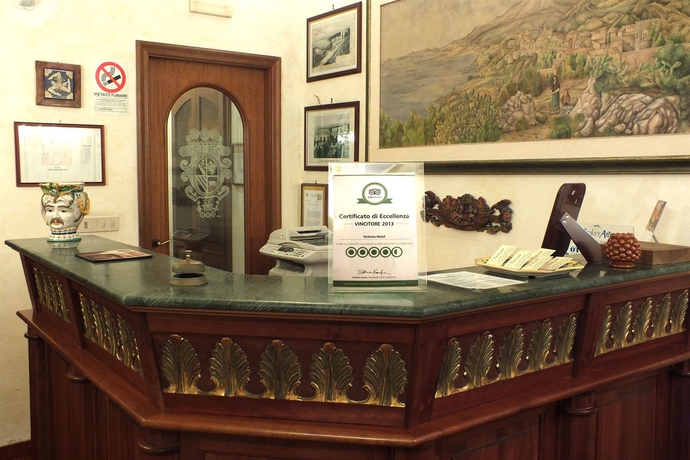 Imagen de los interiores del Hotel Victoria, Taormina . Foto 9