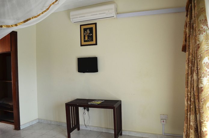 Imagen de la habitación del Hotel Victoria Travel. Foto 14