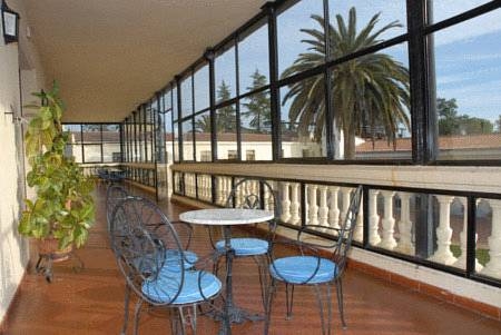 Imagen del bar/restaurante del Hotel Victoria, Trujillo. Foto 5