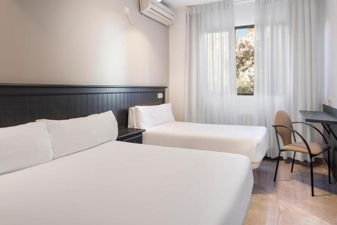 Imagen de la habitación del Hotel Victoria, Valdemoro. Foto 4