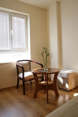 Imagen de los interiores del Hotel Victoria, Varna Ciudad. Foto 4