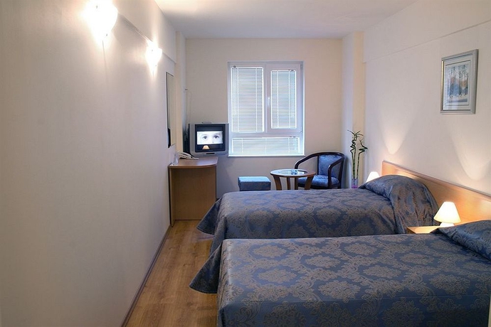 Imagen de la habitación del Hotel Victoria, Varna Ciudad. Foto 3