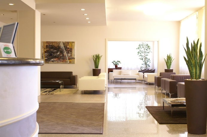 Imagen de los interiores del Hotel Victoria, Vicenza. Foto 18