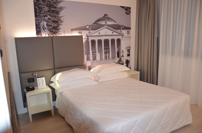 Imagen de la habitación del Hotel Victoria, Vicenza. Foto 14