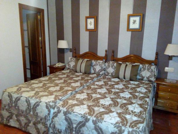 Imagen de la habitación del Hotel Victoria, Zafra. Foto 3