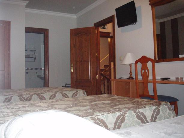 Imagen de la habitación del Hotel Victoria, Zafra. Foto 7