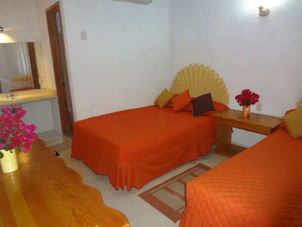 Imagen de la habitación del Hotel Victoria Zihuatanejo. Foto 20