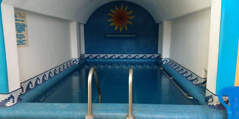 Imagen de la piscina del Hotel Victoria Zihuatanejo. Foto 29