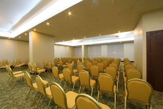 Imagen de los interiores del Hotel Victoria and Suites Panama. Foto 10