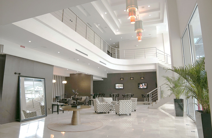 Imagen de los interiores del Hotel Victoria and Suites Panama. Foto 12