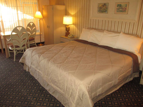Imagen de la habitación del Hotel Victorian Inn, Sparks. Foto 12