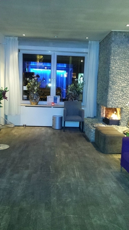 Imagen de los interiores del Hotel Victorie. Foto 19