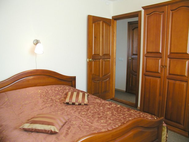 Imagen de la habitación del Hotel Victoriya. Foto 12