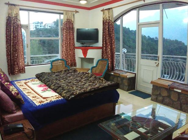 Imagen de la habitación del Hotel Victoriya Palace. Foto 15