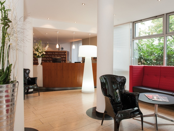 Imagen de los interiores del Hotel Victor&rsquo;s Residenz-hotel Berlin-tegel. Foto 13