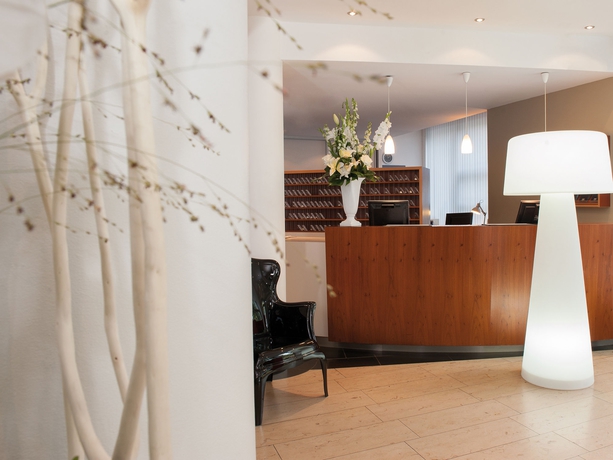 Imagen de los interiores del Hotel Victor&rsquo;s Residenz-hotel Berlin-tegel. Foto 15