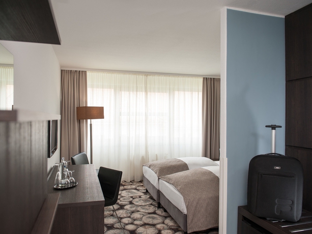 Imagen de la habitación del Hotel Victor's Residenz-hotel Berlin-tegel. Foto 6