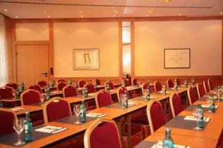 Imagen de los interiores del Hotel Victor's Residenz-hotel Frankenthal. Foto 5