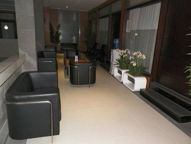 Imagen de los interiores del Hotel Victory Bandung, Bandung. Foto 11