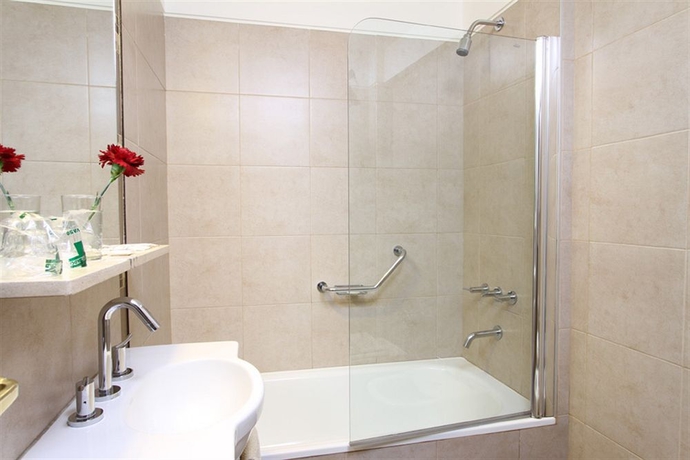Imagen de la habitación del Hotel Victory, Buenos Aires. Foto 2