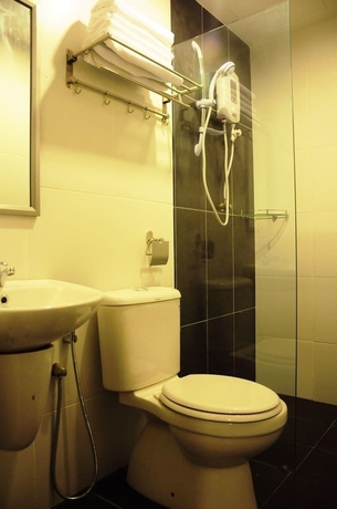 Imagen de la habitación del Hotel Victory City. Foto 1