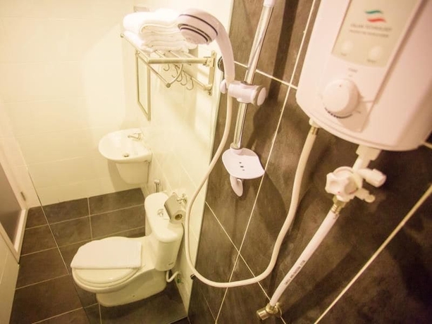 Imagen de la habitación del Hotel Victory City. Foto 11