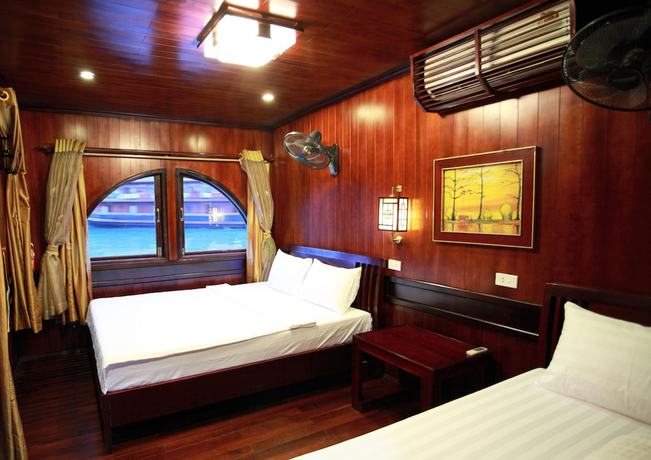 Imagen de la habitación del Hotel Victory Cruise. Foto 9